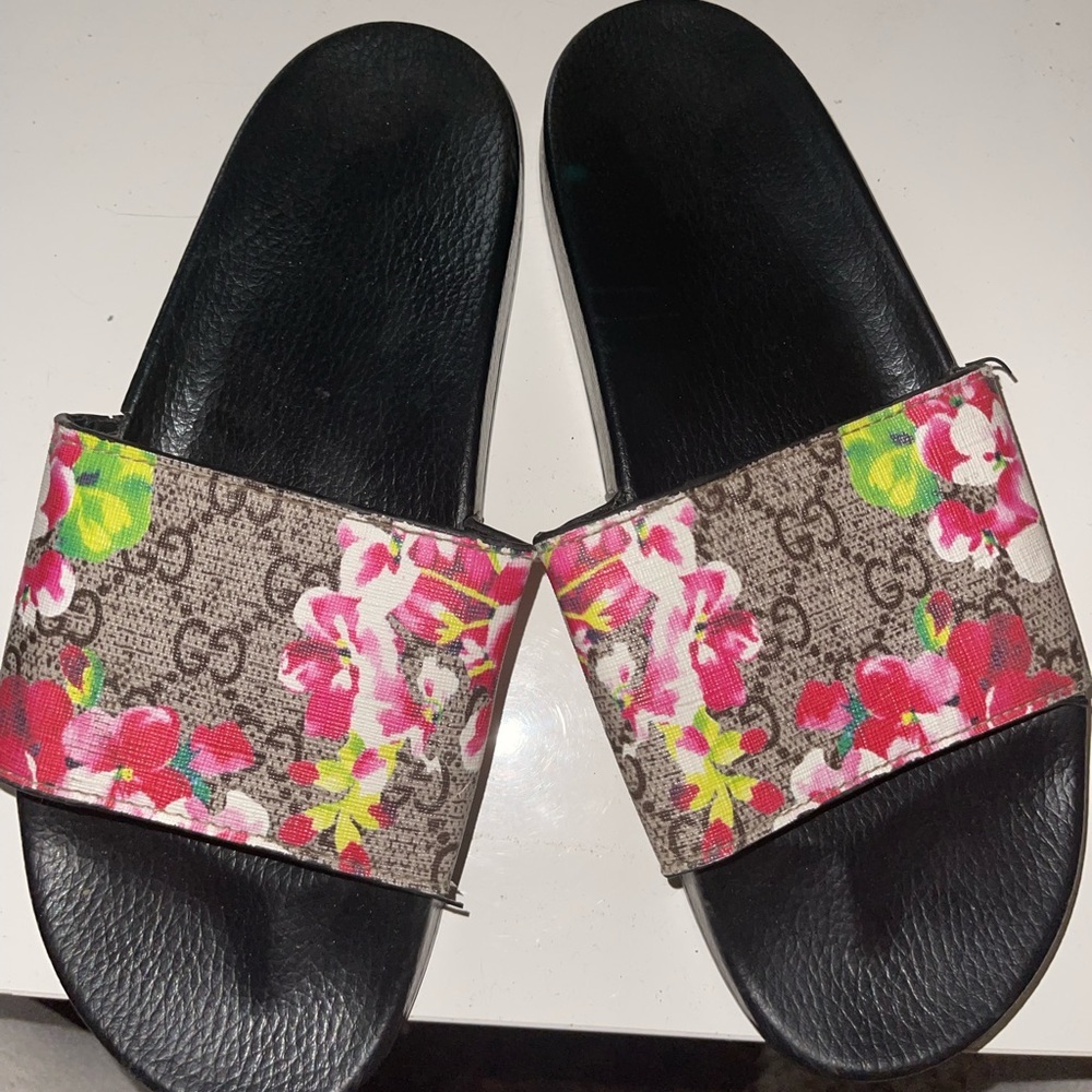 Gucci slide
